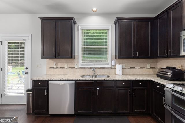 501 Garden view ct, Lawrenceville, GA 30046