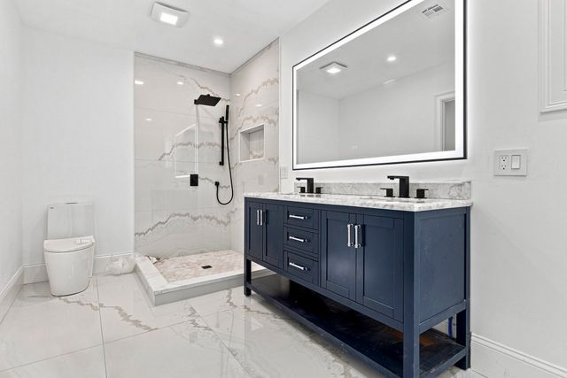 17 Central, Ashland, MA 01721