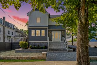 17 Central, Ashland, MA 01721