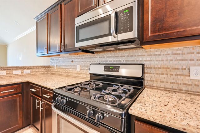 18139 Swallow Springs Way, Spring, TX 77379