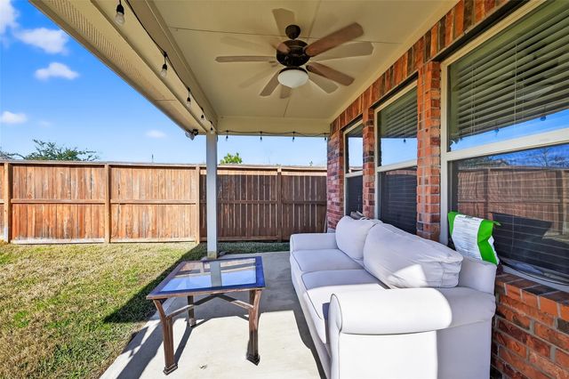 18139 Swallow Springs Way, Spring, TX 77379