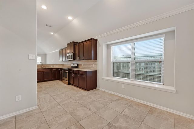 18139 Swallow Springs Way, Spring, TX 77379