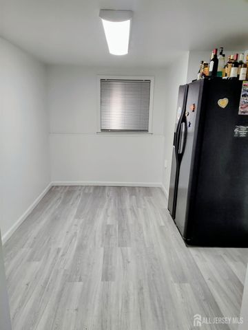 41 Claremont Avenue, Colonia, NJ 07067