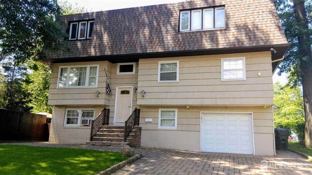 41 Claremont Avenue, Colonia, NJ 07067