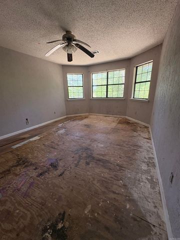 1098 Grant 9, Sheridan, AR 72150