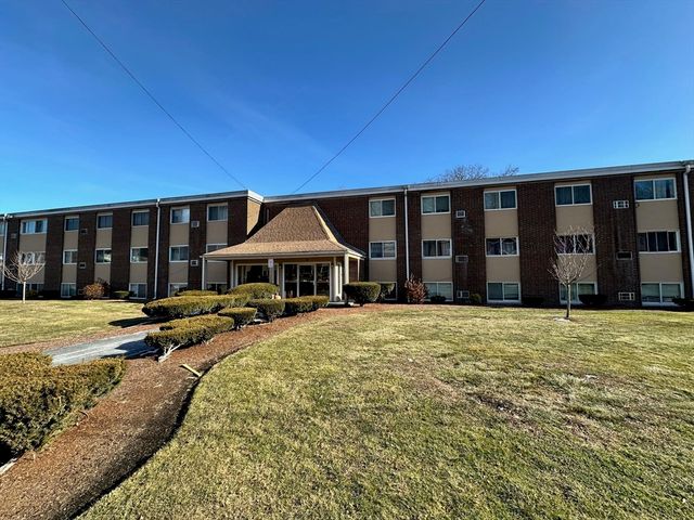 26 Willis St 26, Framingham, MA 01702