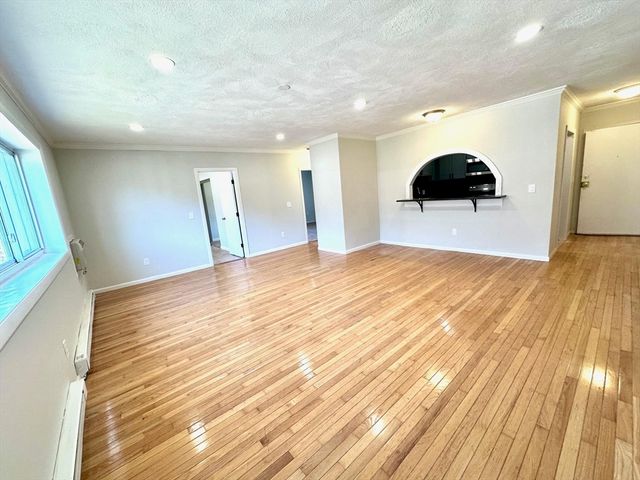 26 Willis St 26, Framingham, MA 01702