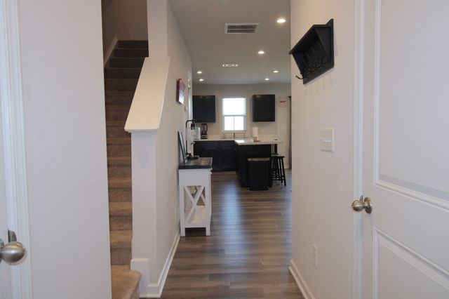 406 Deer Meadow Ln, Lebanon, TN 37090