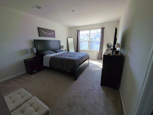 406 Deer Meadow Ln, Lebanon, TN 37090