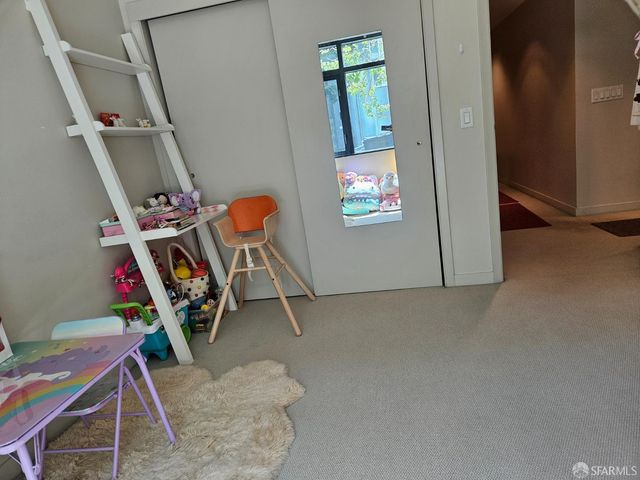 355 1st Street S207, San Francisco, CA 94105