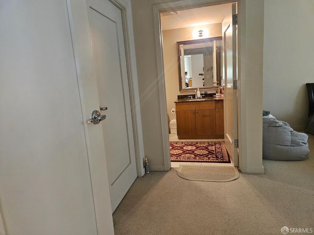 355 1st Street S207, San Francisco, CA 94105