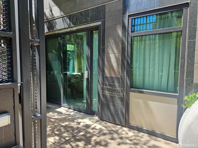 355 1st Street S207, San Francisco, CA 94105