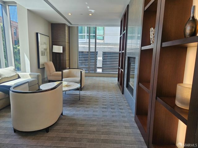355 1st Street S207, San Francisco, CA 94105