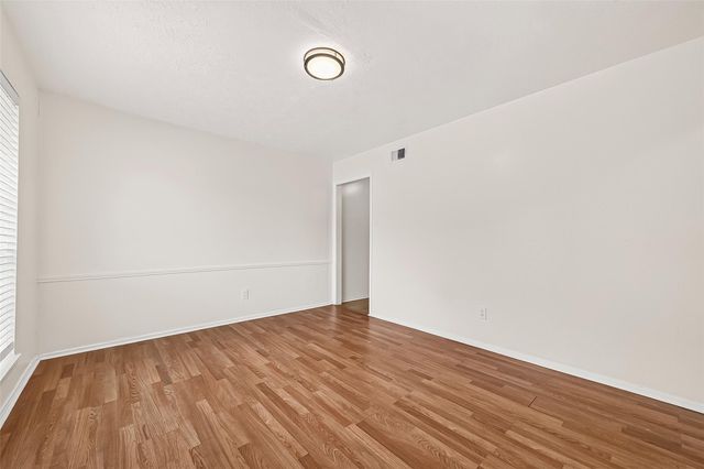 10431 Towne Oak Lane, Sugar Land, TX 77498