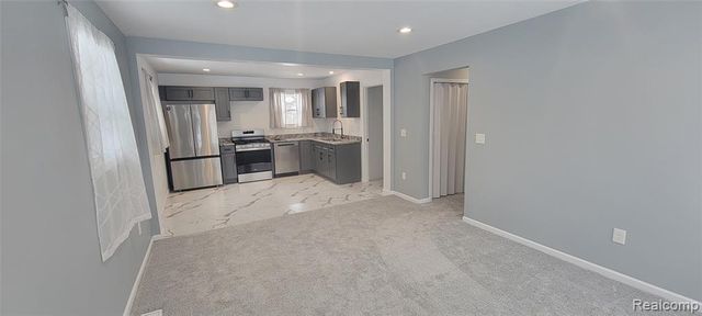 4736 Summerhill Drive, Clarkston, MI 48346