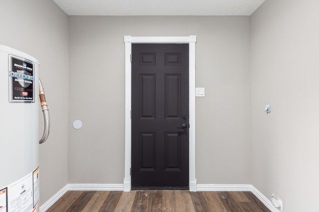 48 County Road 2078, Hull, TX 77564