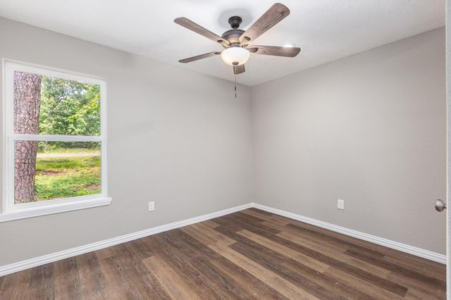 48 County Road 2078, Hull, TX 77564