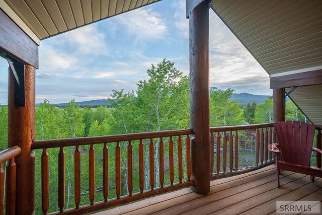4770 Deer Drive, Island Park, ID 83429