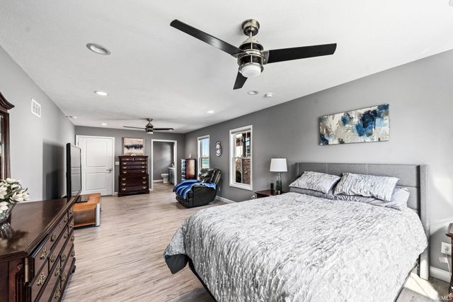 25983 Lake Drive, Elkhart, IN 46514