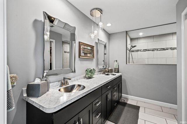 25983 Lake Drive, Elkhart, IN 46514