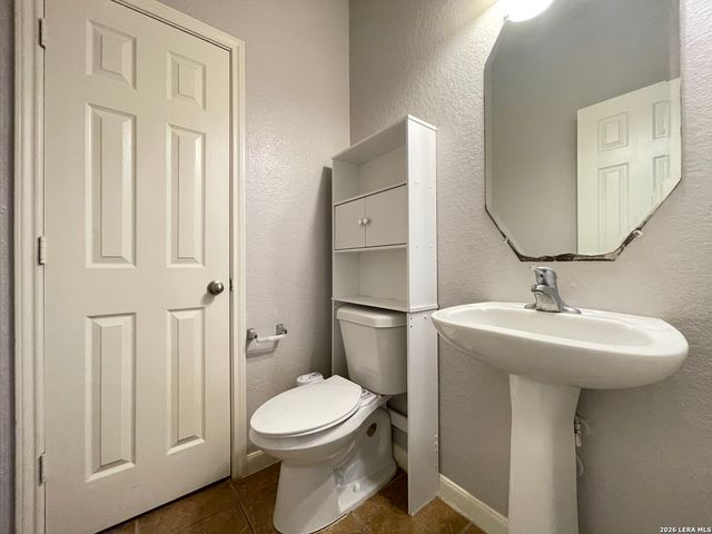 6202 DIEGO LN, San Antonio, TX 78253