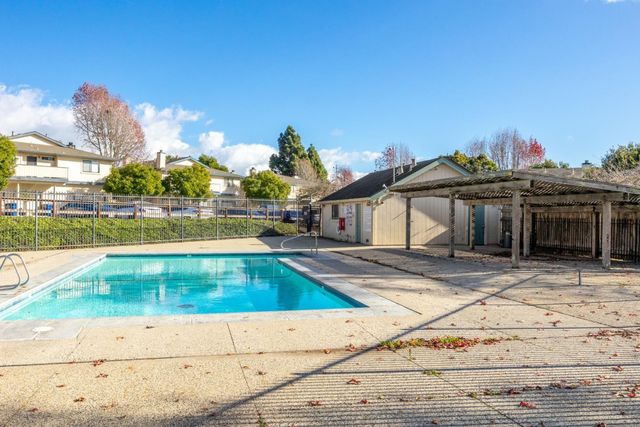 253 Green Meadow Drive C, Watsonville, CA 95076
