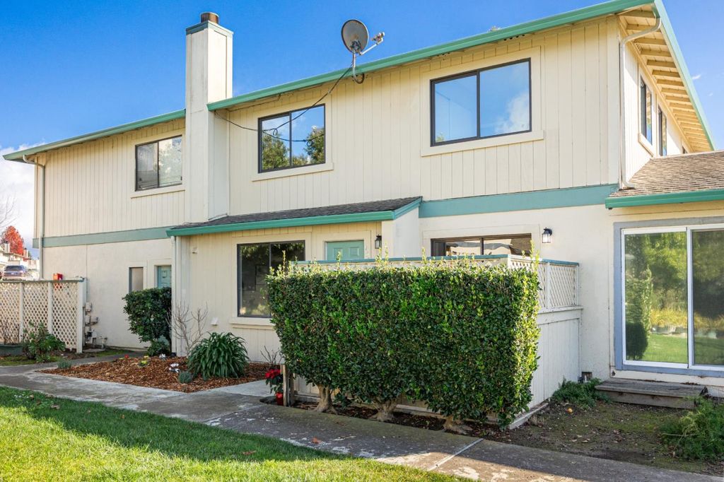 253 Green Meadow Drive C, Watsonville, CA 95076