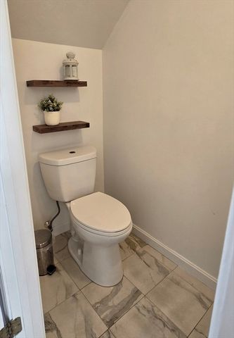 257 Allerton Commons Ln 257, Braintree, MA 02184