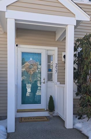 257 Allerton Commons Ln 257, Braintree, MA 02184