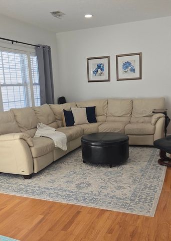 257 Allerton Commons Ln 257, Braintree, MA 02184