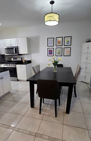 257 Allerton Commons Ln 257, Braintree, MA 02184