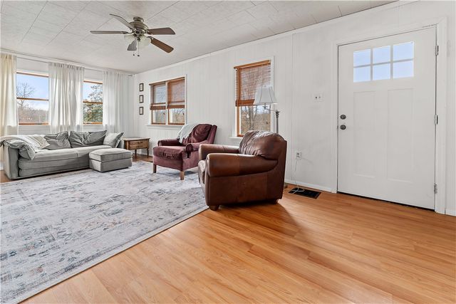 205 Nilan Hill Rd, Springhill Twp, PA 15474