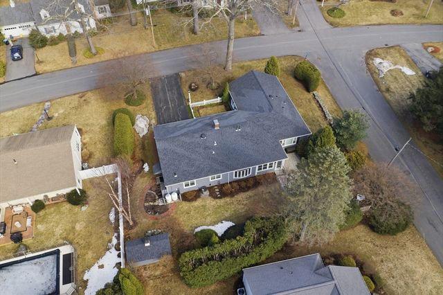 37 Westwood Road, Shrewsbury, MA 01545