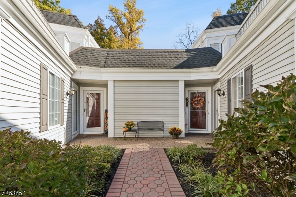 147 Riveredge Dr, Chatham Twp., NJ 07928 — photo 4