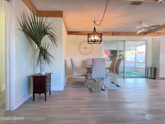 3041 N Oleander Avenue, Daytona Beach, FL 32118