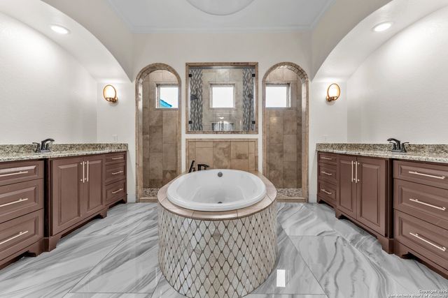 1342 FRESHWATER DR, Bulverde, TX 78163