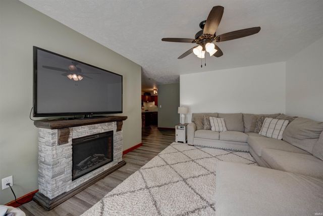 14446 N CR 475 E, Lamar, IN 47550
