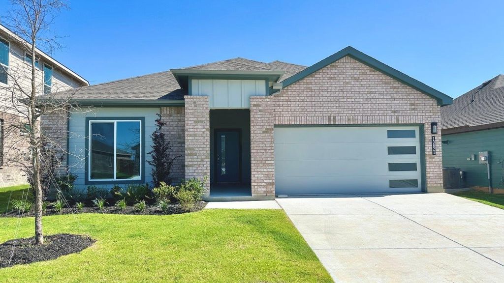 10821 BLACK ONYX Drive, Fort Worth, TX 76036