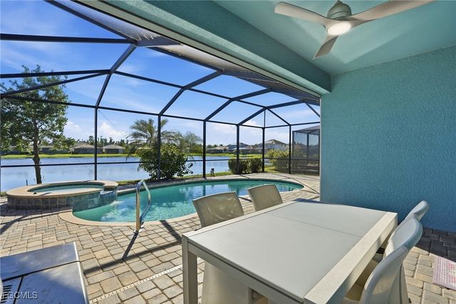 9551 Albero CT, Fort Myers, FL 33908