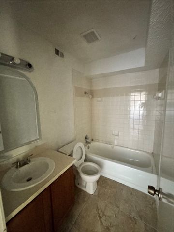 804 Saint Andrews Court, Garland, TX 75043