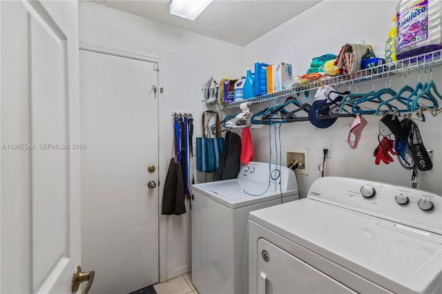 1886 NW 145th Ter, Pembroke Pines, FL 33028