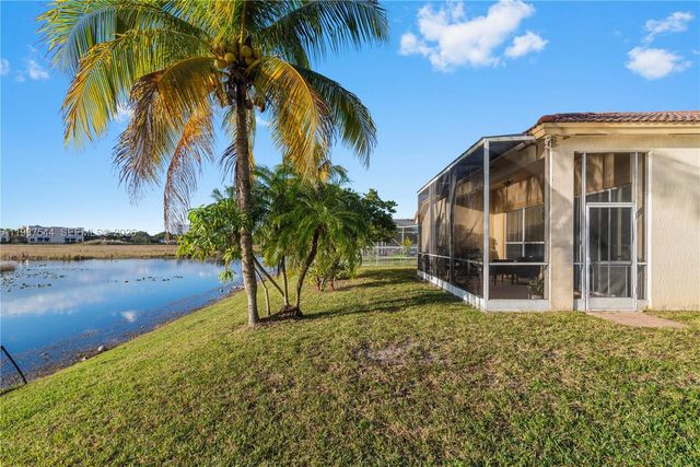 1886 NW 145th Ter, Pembroke Pines, FL 33028