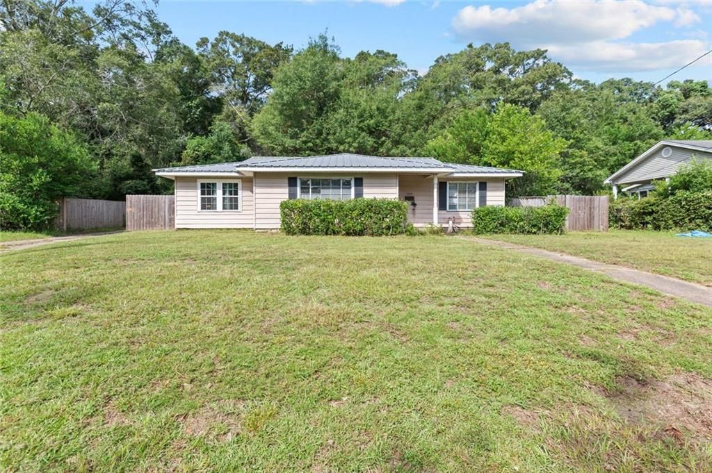 1210 Buena Drive W, Mobile, AL 36605