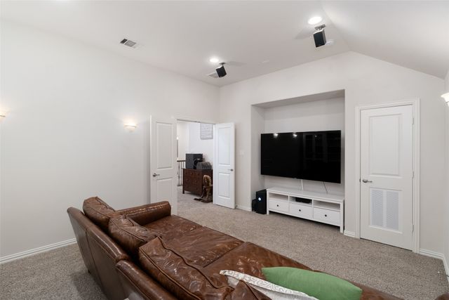 313 Grove Park Place, Mckinney, TX 75071