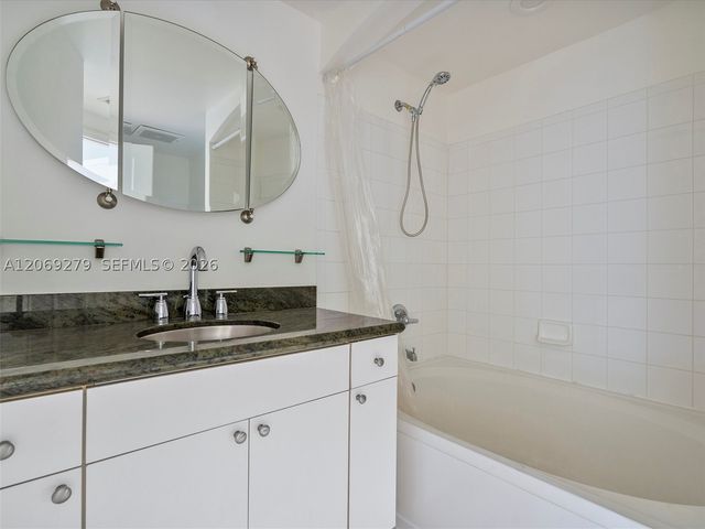 9172 Collins Ave 216, Surfside, FL 33154