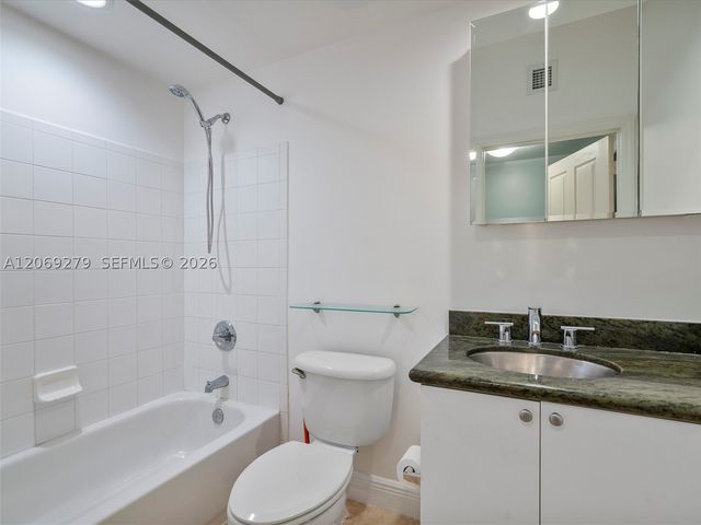 9172 Collins Ave 216, Surfside, FL 33154