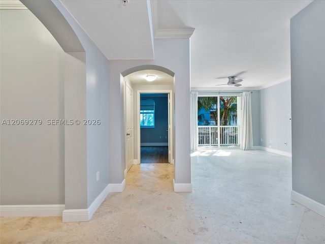 9172 Collins Ave 216, Surfside, FL 33154