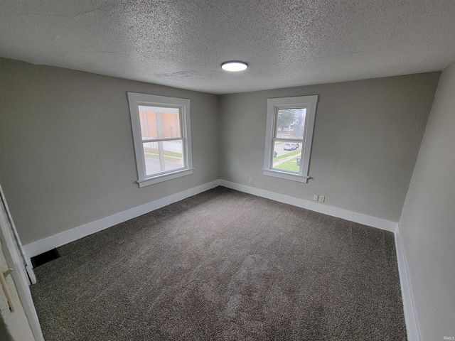 201 E Wildwood Avenue, Fort Wayne, IN 46806