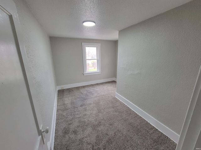 201 E Wildwood Avenue, Fort Wayne, IN 46806