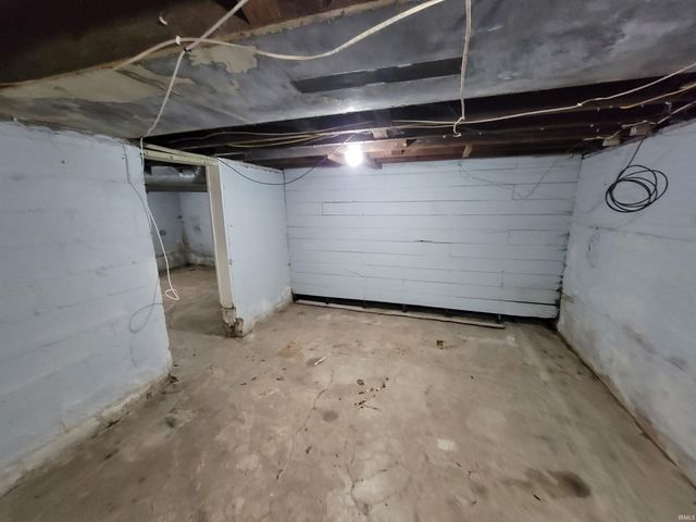 201 E Wildwood Avenue, Fort Wayne, IN 46806